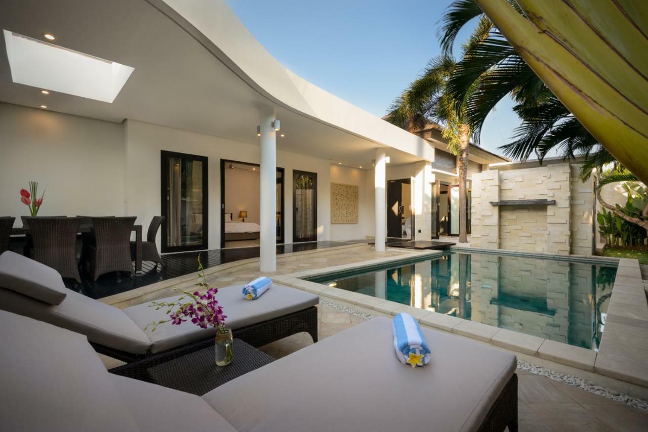 Villa Maharani Seminyak  Exterior photo
